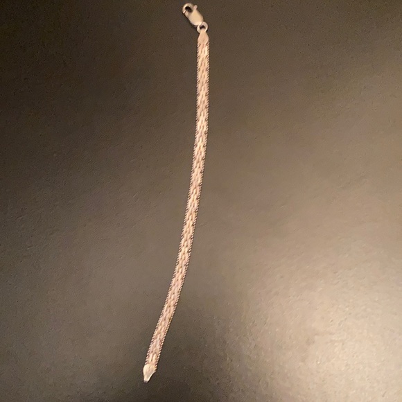 Jewelry - 7inch silver Bracelet